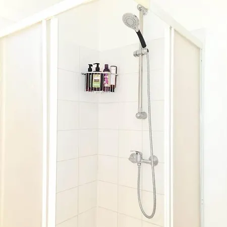 - Centre Apartment